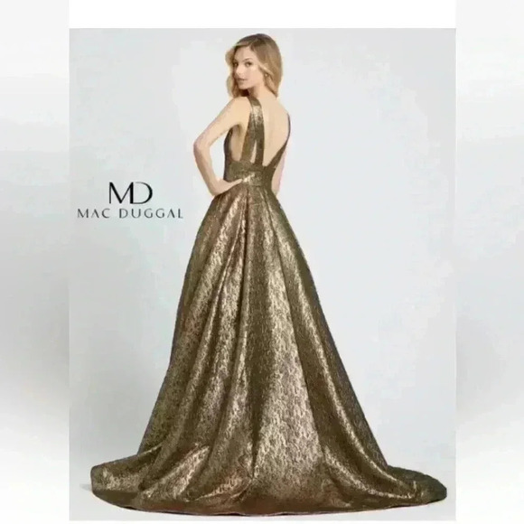 NEW MAC DUGGAL METALLIC JACQUARD ANTIQUE GOLD BALLGOWN sz 0 - Picture 3 of 16